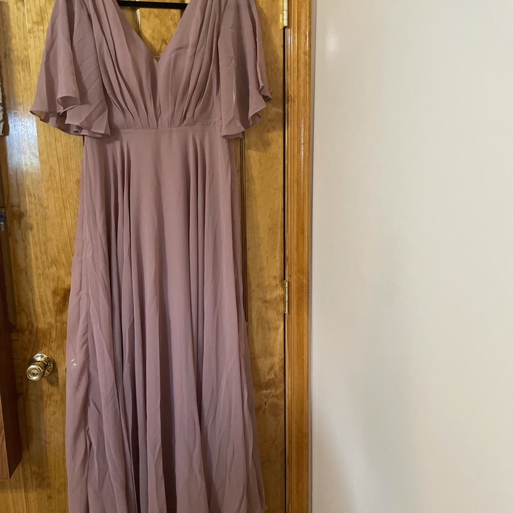 Chiffon V-back A-line Dress